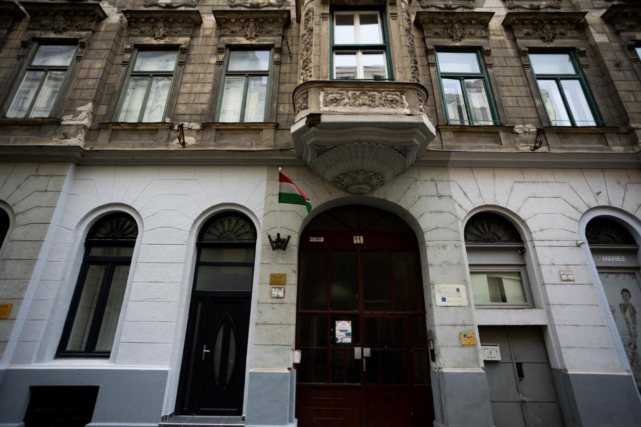 Parliament Exclusive Gallery Budapest Exterior photo